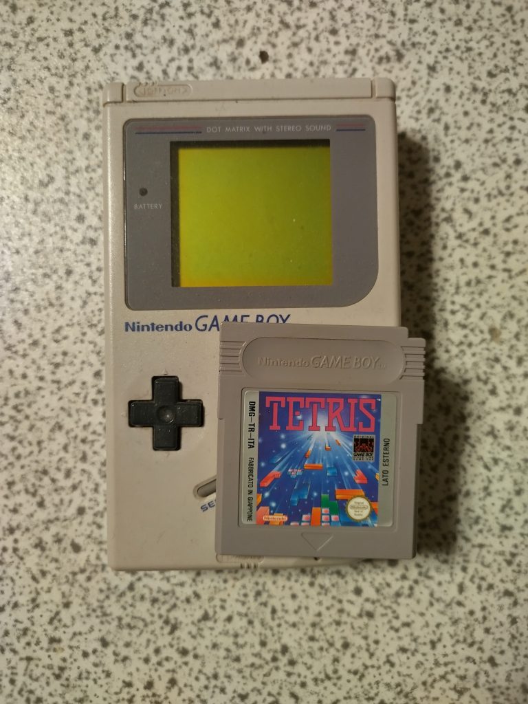 Tetris con GameBoy originale